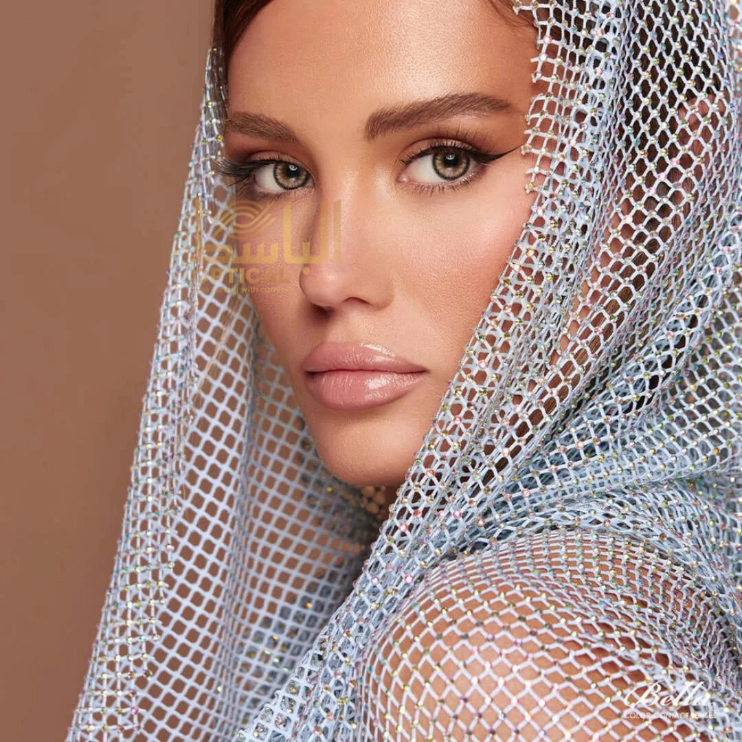 Bella Diamond Mysterious